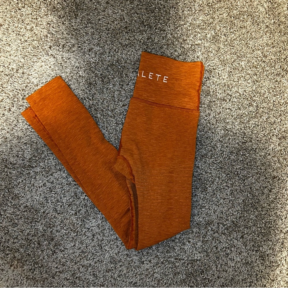 Alphalete leggings